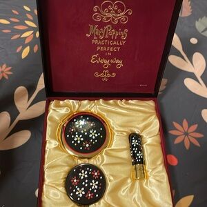 Besame x Mary Poppins set in a beautiful case